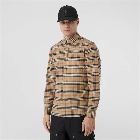 burberry camicia uomo coreana|Scopri la nuova collezione di camicie Burberry uomo su FARFETCH.